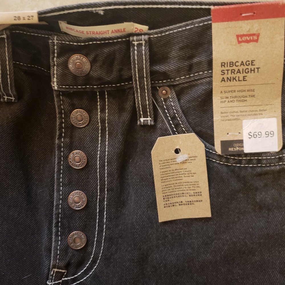 Levi's Ribcage Straight Ankle